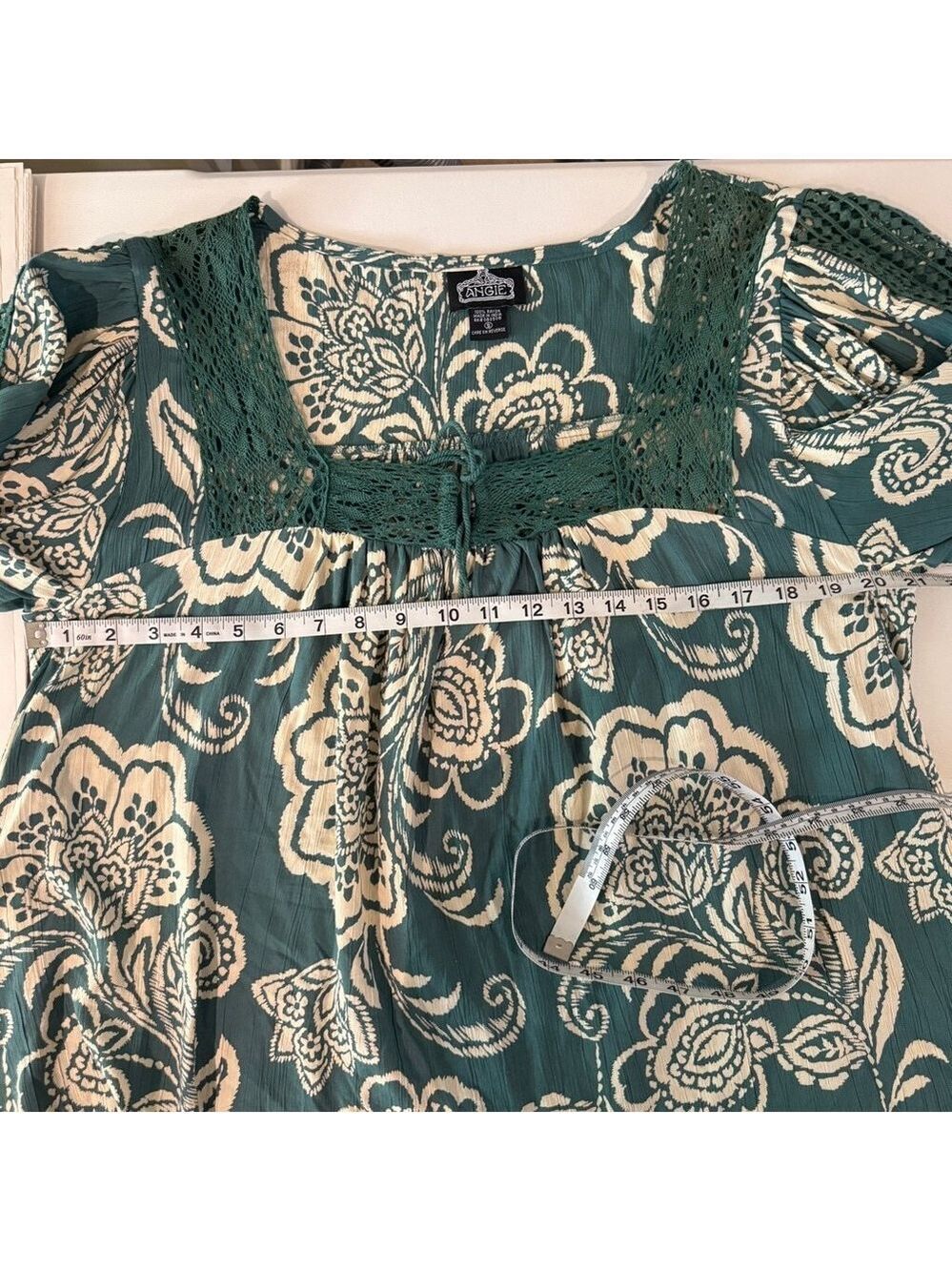 Angie Womens Boho Crochet Trim Long Balloon Sleeve Blouse Green Floral Small - Picture 10 of 11
